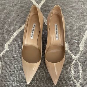 Manolo Blahnik Pale Pink Kitten Heel Pumps
